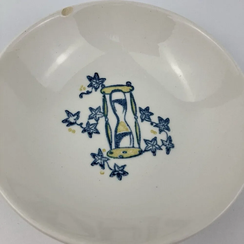 Stetson includes bowl